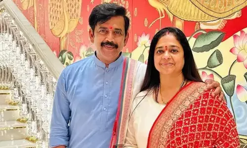 ಸಾಮಾಜಿಕ ಜಾಲತಾಣಗಳಲ್ಲಿ ಮೀಮ್‌ಗಳ ಹಾವಳಿಯಿಂದ ಬೇಸತ್ತು ಪತಿಯನ್ನು ‘ರೂಮ್ನಲ್ಲಿ ಲಾಕ್ ಮಾಡುತ್ತೇನೆ’ ಎಂದ ರವಿ ಕಿಶನ್ ಪತ್ನಿ!