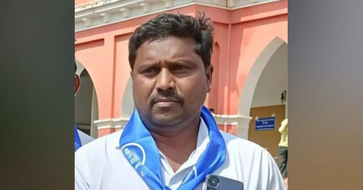 Raichur | 1 ಲಕ್ಷದೊಳಗಿನ ಬಿಲ್ ಪಾವತಿಯಲ್ಲಿ ಮೀಸಲಾತಿ ನಿಯಮ ಉಲ್ಲಂಘನೆ ಆರೋಪ: ಮರುಪರಿಶೀಲನೆಗೆ ಆಗ್ರಹ Raichur | 1 ಲಕ್ಷದೊಳಗಿನ ಬಿಲ್ ಪಾವತಿಯಲ್ಲಿ ಮೀಸಲಾತಿ ನಿಯಮ ಉಲ್ಲಂಘನೆ ಆರೋಪ: ಮರುಪರಿಶೀಲನೆಗೆ ಆಗ್ರಹ
