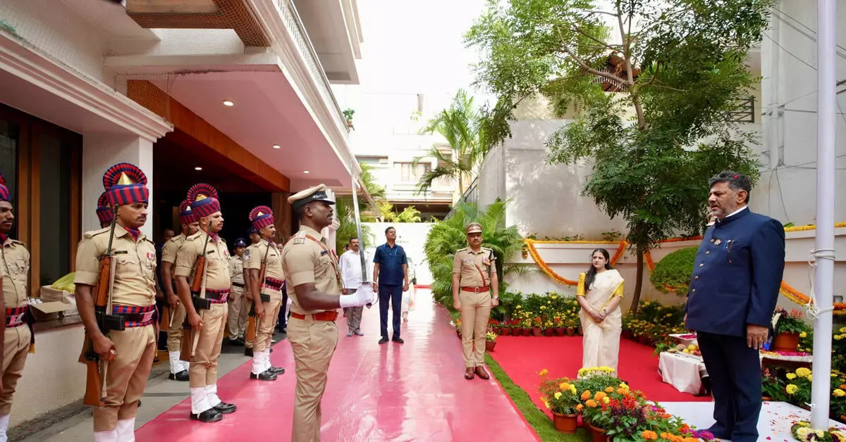 ಎಲ್ಲಾ ವರ್ಗದ ಜನರೊಂದಿಗೆ ರಾಜ್ಯ ಮುನ್ನಡೆಸುವೆ: ಸಿಎಂ ಡಿ ಕೆ ಶಿವಕುಮಾರ್ ಎಲ್ಲಾ ವರ್ಗದ ಜನರೊಂದಿಗೆ ರಾಜ್ಯ ಮುನ್ನಡೆಸುವೆ: ಸಿಎಂ ಡಿ ಕೆ ಶಿವಕುಮಾರ್