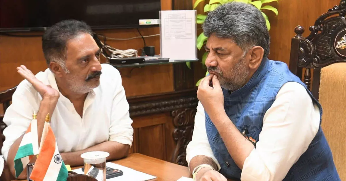 SIR ಪ್ರಕ್ರಿಯೆಯಲ್ಲಿ ಮುಖ್ಯಮಂತ್ರಿ ಮಧ್ಯಪ್ರವೇಶಕ್ಕೆ ಪ್ರಕಾಶ್ ರಾಜ್, ಹಲವು ನಾಗರಿಕ ಸಂಘಟನೆಗಳು ಆಗ್ರಹ SIR ಪ್ರಕ್ರಿಯೆಯಲ್ಲಿ ಮುಖ್ಯಮಂತ್ರಿ ಮಧ್ಯಪ್ರವೇಶಕ್ಕೆ ಪ್ರಕಾಶ್ ರಾಜ್, ಹಲವು ನಾಗರಿಕ ಸಂಘಟನೆಗಳು ಆಗ್ರಹ