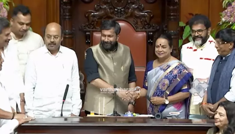 ವಿಧಾನ ಪರಿಷತ್ ಉಪಸಭಾಪತಿಯಾಗಿ ಉಮಾಶ್ರೀ ಆಯ್ಕೆ ವಿಧಾನ ಪರಿಷತ್ ಉಪಸಭಾಪತಿಯಾಗಿ ಉಮಾಶ್ರೀ ಆಯ್ಕೆ