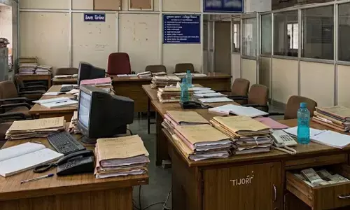 Gujarat | ನಕಲಿ ಸರಕಾರಿ ಕಚೇರಿಗಳ ಸ್ಥಾಪಿಸಿ ಸರಕಾರದ ಅನುದಾನವನ್ನೇ ಲೂಟಿ ಮಾಡಿದ ವಂಚಕರು!