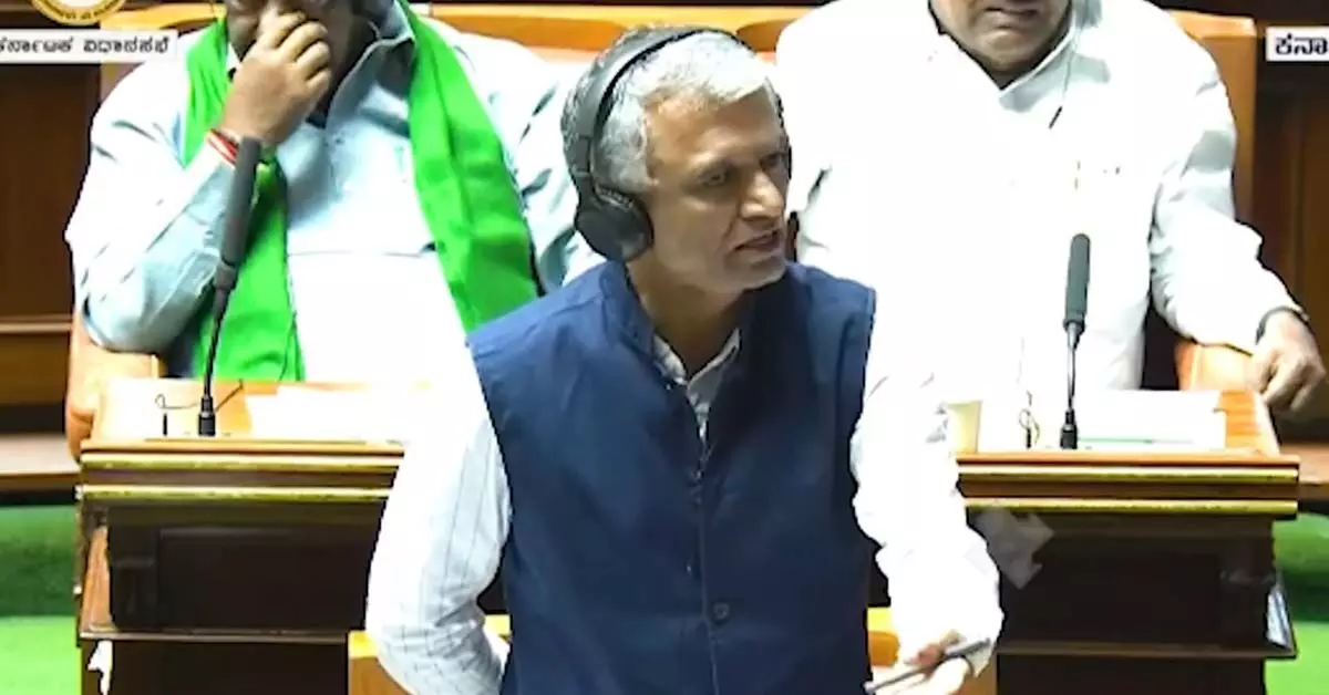 ವಿಧಾನಸಭೆಯಲ್ಲಿ ಬಹುನಿರೀಕ್ಷಿತ ಅಪಾರ್ಟ್ಮೆಂಟ್ ವಿಧೇಯಕ ಮಂಡನೆ ವಿಧಾನಸಭೆಯಲ್ಲಿ ಬಹುನಿರೀಕ್ಷಿತ ಅಪಾರ್ಟ್ಮೆಂಟ್ ವಿಧೇಯಕ ಮಂಡನೆ