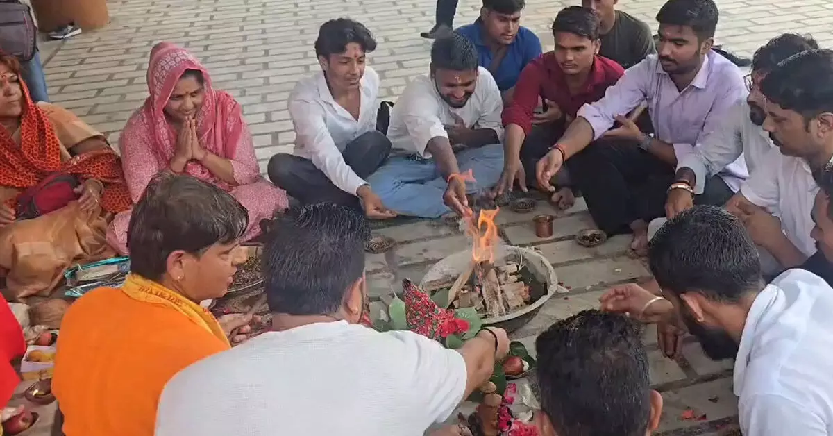 ಖರ್ಗೆಯವರಿಗೆ ಅಪಮಾನ ಪ್ರಜಾಪ್ರಭುತ್ವದ ಬುನಾದಿಯನ್ನೇ ದುರ್ಬಲಗೊಳಿಸುವ ಕೃತ್ಯ ಖರ್ಗೆಯವರಿಗೆ ಅಪಮಾನ ಪ್ರಜಾಪ್ರಭುತ್ವದ ಬುನಾದಿಯನ್ನೇ ದುರ್ಬಲಗೊಳಿಸುವ ಕೃತ್ಯ