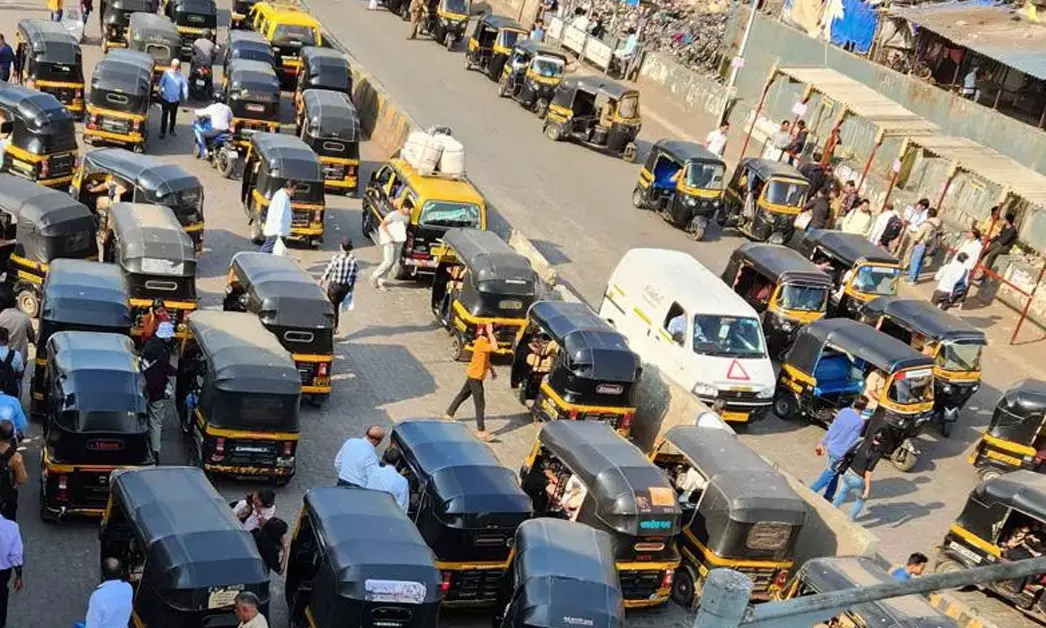 Mumbai | ಆಟೋ, ಟ್ಯಾಕ್ಸಿ ಚಾಲಕರಿಗೆ ಮರಾಠಿ ಭಾಷಾ ಪರೀಕ್ಷೆಯ ಬಿಸಿ: ಕಡ್ಡಾಯ ನಿಯಮ ಜಾರಿ, ಪ್ರಯಾಣಿಕರಿಗೆ ಆಟೋ ಸಿಗುವುದೇ ಕಷ್ಟ!