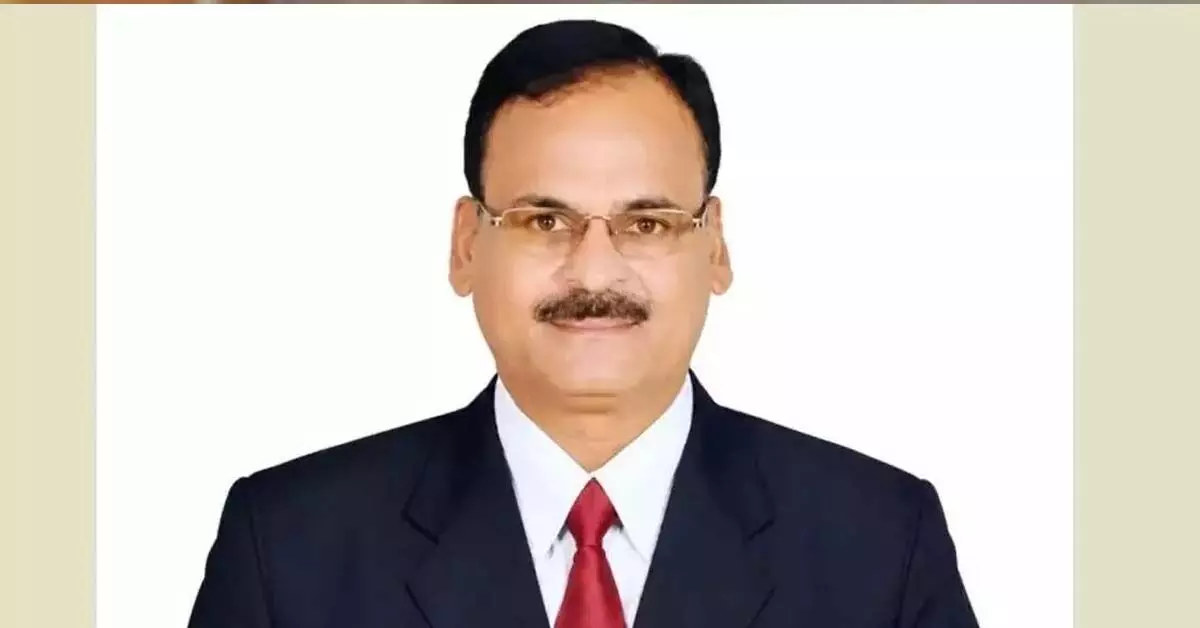 ಕೆಪಿಎಸ್ಸಿ ಅಧ್ಯಕ್ಷ ಶಿವಶಂಕರಪ್ಪ ಸಾಹುಕಾರ್ ಅಮಾನತು: ರಾಜ್ಯಪಾಲ ಆದೇಶ ಕೆಪಿಎಸ್ಸಿ ಅಧ್ಯಕ್ಷ ಶಿವಶಂಕರಪ್ಪ ಸಾಹುಕಾರ್ ಅಮಾನತು: ರಾಜ್ಯಪಾಲ ಆದೇಶ
