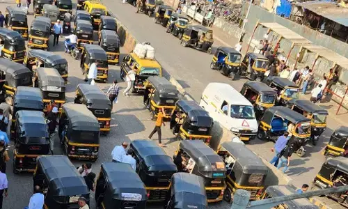 Mumbai | ಆಟೋ, ಟ್ಯಾಕ್ಸಿ ಚಾಲಕರಿಗೆ ಮರಾಠಿ ಭಾಷಾ ಪರೀಕ್ಷೆಯ ಬಿಸಿ: ಕಡ್ಡಾಯ ನಿಯಮ ಜಾರಿ, ಪ್ರಯಾಣಿಕರಿಗೆ ಆಟೋ ಸಿಗುವುದೇ ಕಷ್ಟ!