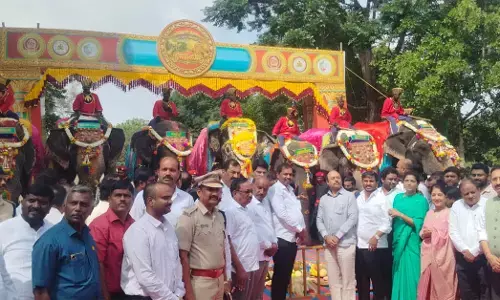 ವೀರನಹೊಸಹಳ್ಳಿಯಲ್ಲಿ ದಸರಾ ಗಜಪಯಣಕ್ಕೆ ಸಚಿವ ಡಾ. ಯತೀಂದ್ರ ಸಿದ್ಧರಾಮಯ್ಯ ವಿದ್ಯುಕ್ತ ಚಾಲನೆ: ದಸರಾ ಮಹೋತ್ಸವಕ್ಕೆ ಮುನ್ನುಡಿ