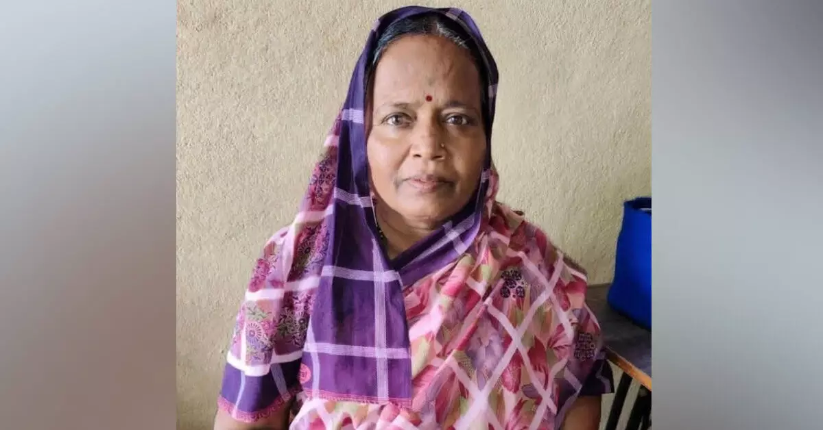 Koppal | ಬಸ್ ಹತ್ತುವ ವೇಳೆ ನೂಕುನುಗ್ಗಲು: ಮಹಿಳೆ ಮೃತ್ಯು Koppal | ಬಸ್ ಹತ್ತುವ ವೇಳೆ ನೂಕುನುಗ್ಗಲು: ಮಹಿಳೆ ಮೃತ್ಯು