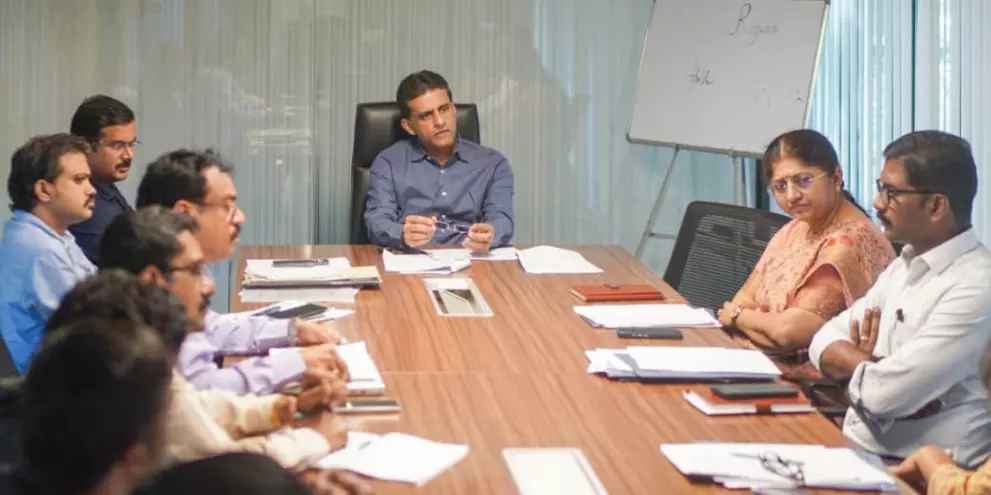 ‘ನ್ಯಾಯಬೆಲೆ ಅಂಗಡಿ’ಗಳಲ್ಲಿನ ಸರ್ವರ್ ಸಮಸ್ಯೆ ಪರಿಹಾರಕ್ಕೆ ಕ್ರಮ : ಸಚಿವ ರಿಝ್ವಾನ್ ಅರ್ಶದ್ ‘ನ್ಯಾಯಬೆಲೆ ಅಂಗಡಿ’ಗಳಲ್ಲಿನ ಸರ್ವರ್ ಸಮಸ್ಯೆ ಪರಿಹಾರಕ್ಕೆ ಕ್ರಮ : ಸಚಿವ ರಿಝ್ವಾನ್ ಅರ್ಶದ್