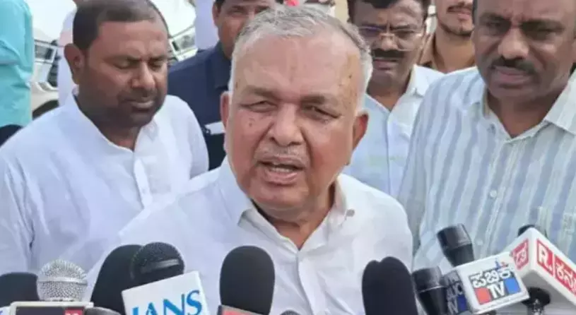 ಪಿಒಪಿ ಗಣೇಶ ಮೂರ್ತಿ ತಯಾರಿಸುವ, ಮಾರಾಟ ಮಾಡುವವರ ವಿರುದ್ಧ ಕ್ರಿಮಿನಲ್ ಪ್ರಕರಣ ದಾಖಲು: ರಾಮಲಿಂಗಾರೆಡ್ಡಿ ಪಿಒಪಿ ಗಣೇಶ ಮೂರ್ತಿ ತಯಾರಿಸುವ, ಮಾರಾಟ ಮಾಡುವವರ ವಿರುದ್ಧ ಕ್ರಿಮಿನಲ್ ಪ್ರಕರಣ ದಾಖಲು: ರಾಮಲಿಂಗಾರೆಡ್ಡಿ