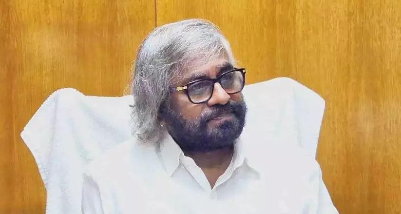 ಕೆಆರ್ಐಡಿಎಲ್ನ ಅಧಿಕಾರಿಗಳ ವಿರುದ್ಧ ಭ್ರಷ್ಟಾಚಾರ ಆರೋಪ; ತನಿಖೆಗೆ ಸಚಿವ ಈಶ್ವರ್ ಖಂಡ್ರೆ ಆದೇಶ ಕೆಆರ್ಐಡಿಎಲ್ನ ಅಧಿಕಾರಿಗಳ ವಿರುದ್ಧ ಭ್ರಷ್ಟಾಚಾರ ಆರೋಪ; ತನಿಖೆಗೆ ಸಚಿವ ಈಶ್ವರ್ ಖಂಡ್ರೆ ಆದೇಶ