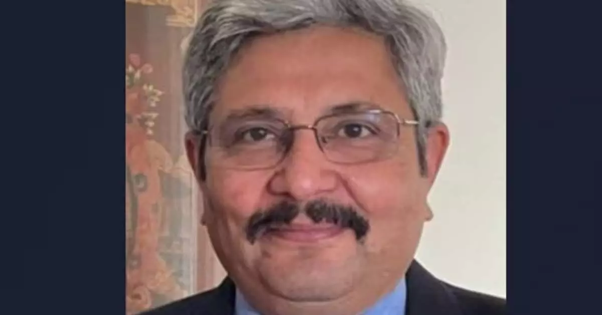 ‘ಆನ್ಲೈನ್ ಚಟುವಟಿಕೆ’ಗೆ ಸಂಬಂಧಿಸಿದ ಎಫ್ಐಆರ್ | ಮಾಜಿ ನಾಗರಿಕ ಸೇವಾ ಅಧಿಕಾರಿ ಆಶಿಶ್ ಜೋಶಿ ಅವರನ್ನು ವಶಕ್ಕೆ ಪಡೆದ ದಿಲ್ಲಿ ಪೊಲೀಸರು ‘ಆನ್ಲೈನ್ ಚಟುವಟಿಕೆ’ಗೆ ಸಂಬಂಧಿಸಿದ ಎಫ್ಐಆರ್ | ಮಾಜಿ ನಾಗರಿಕ ಸೇವಾ ಅಧಿಕಾರಿ ಆಶಿಶ್ ಜೋಶಿ ಅವರನ್ನು ವಶಕ್ಕೆ ಪಡೆದ ದಿಲ್ಲಿ ಪೊಲೀಸರು
