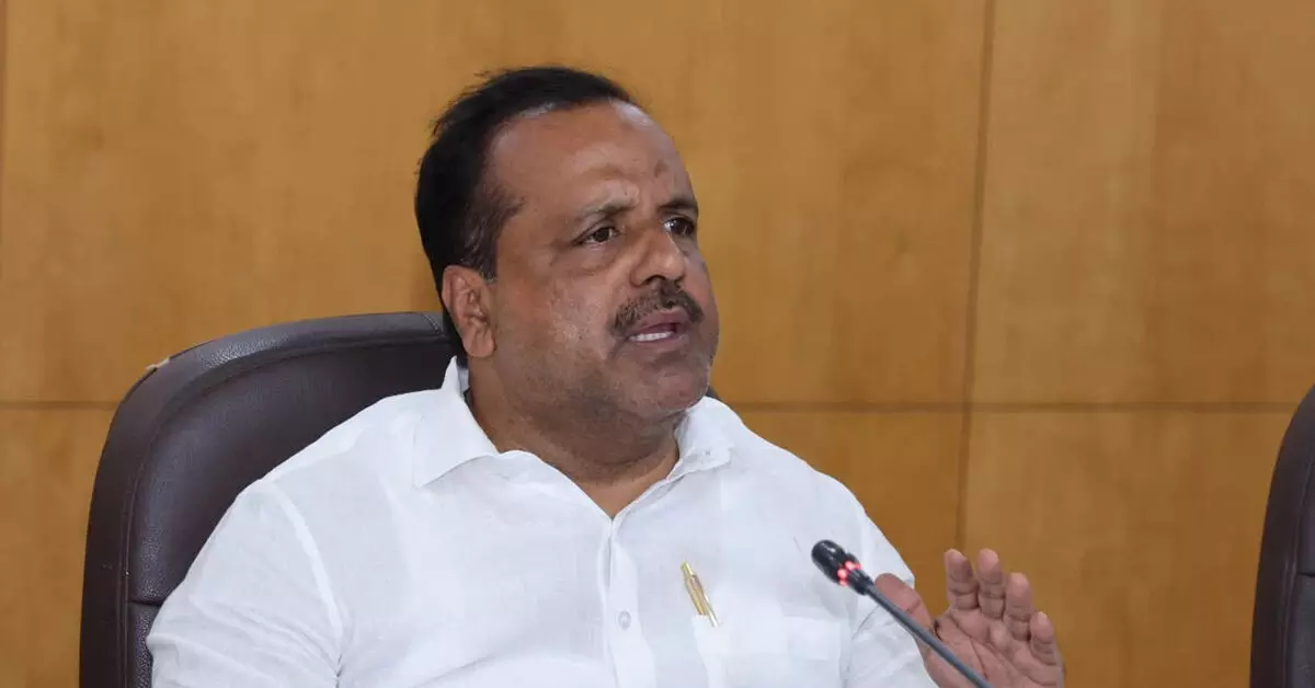 ಕೋಚಿಂಗ್ ಸೆಂಟರ್ಗಳ ಮನಸೋ ಇಚ್ಛೆ ವಸೂಲಿ ತಡೆಗೆ ಕಟ್ಟುನಿಟ್ಟಿನ ನಿಯಮ : ಸಚಿವ ಯು.ಟಿ.ಖಾದರ್ ಕೋಚಿಂಗ್ ಸೆಂಟರ್ಗಳ ಮನಸೋ ಇಚ್ಛೆ ವಸೂಲಿ ತಡೆಗೆ ಕಟ್ಟುನಿಟ್ಟಿನ ನಿಯಮ : ಸಚಿವ ಯು.ಟಿ.ಖಾದರ್