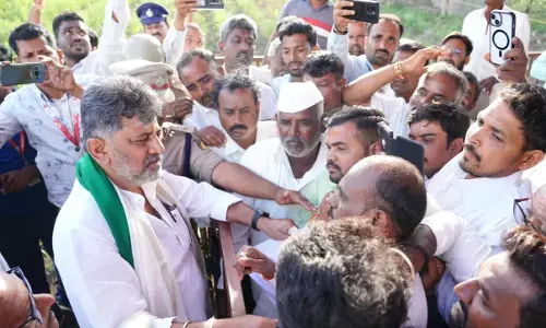 ಬಾಗಲಕೋಟೆಯ 4 ತಾಲ್ಲೂಕಿನಲ್ಲಿ ಬರ ಪರಿಶೀಲನೆ; ಸರಿಯಾಗಿ ಬೆಳೆ ಬಂದಿಲ್ಲ: ಸಿಎಂ ಡಿ.ಕೆ.ಶಿವಕುಮಾರ್
