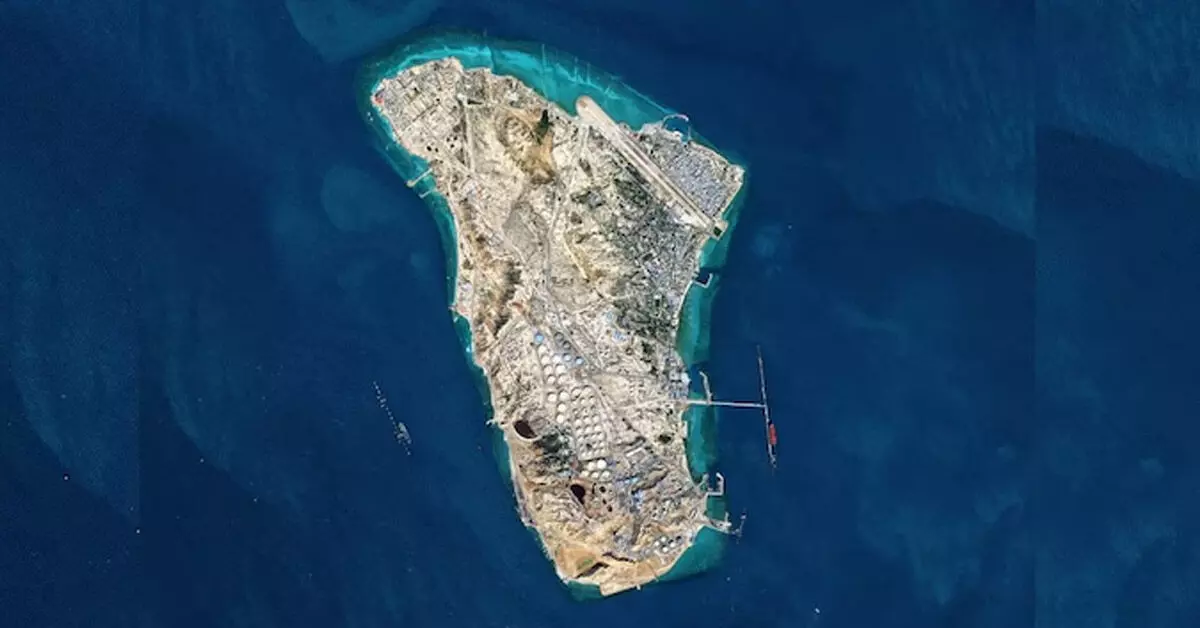 ಇರಾನಿನ ತೈಲ ಟ್ಯಾಂಕರ್ ಮೇಲೆ ಅಮೆರಿಕದಿಂದ ಕ್ಷಿಪಣಿ ದಾಳಿ: ಖಾರ್ಗ್ ದ್ವೀಪದ ಬಳಿ ಸ್ಫೋಟದ ಶಬ್ದ; ವರದಿ ಇರಾನಿನ ತೈಲ ಟ್ಯಾಂಕರ್ ಮೇಲೆ ಅಮೆರಿಕದಿಂದ ಕ್ಷಿಪಣಿ ದಾಳಿ: ಖಾರ್ಗ್ ದ್ವೀಪದ ಬಳಿ ಸ್ಫೋಟದ ಶಬ್ದ; ವರದಿ