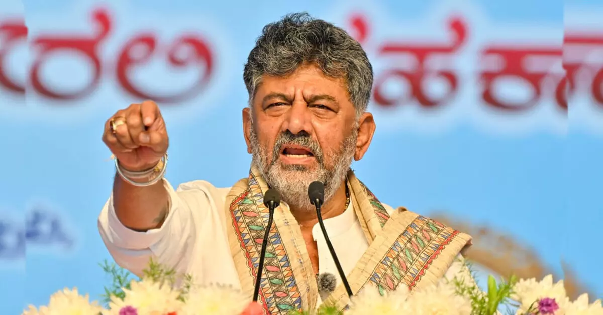 ಹಳ್ಳಿಗಳಲ್ಲಿ ವ್ಯಾಸಂಗ ಮಾಡುವ ಸರಕಾರಿ ಶಾಲಾ ಮಕ್ಕಳಿಗೆ ಶೇ.7.5ರಷ್ಟು ಮೀಸಲಾತಿ : ಸಿಎಂ ಡಿ.ಕೆ.ಶಿವಕುಮಾರ್ ಹಳ್ಳಿಗಳಲ್ಲಿ ವ್ಯಾಸಂಗ ಮಾಡುವ ಸರಕಾರಿ ಶಾಲಾ ಮಕ್ಕಳಿಗೆ ಶೇ.7.5ರಷ್ಟು ಮೀಸಲಾತಿ : ಸಿಎಂ ಡಿ.ಕೆ.ಶಿವಕುಮಾರ್