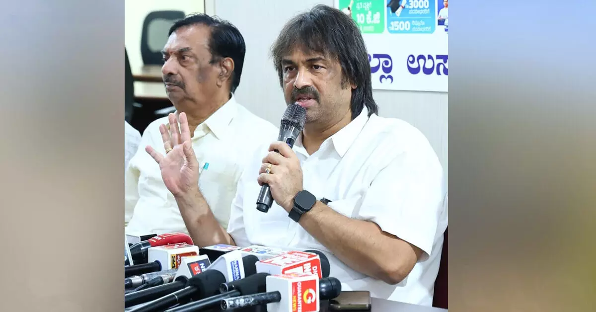 ಕಸ್ತೂರಿ ರಂಗನ್ ವರದಿ | ಮಲೆನಾಡಿನ ಜನರ ಬದುಕಿಗೆ ಧಕ್ಕೆ ತರುವ ಯಾವುದೇ ಕ್ರಮಕ್ಕೆ ಅವಕಾಶವಿಲ್ಲ: ಸಚಿವ ಮಧು ಬಂಗಾರಪ್ಪ ಕಸ್ತೂರಿ ರಂಗನ್ ವರದಿ | ಮಲೆನಾಡಿನ ಜನರ ಬದುಕಿಗೆ ಧಕ್ಕೆ ತರುವ ಯಾವುದೇ ಕ್ರಮಕ್ಕೆ ಅವಕಾಶವಿಲ್ಲ: ಸಚಿವ ಮಧು ಬಂಗಾರಪ್ಪ