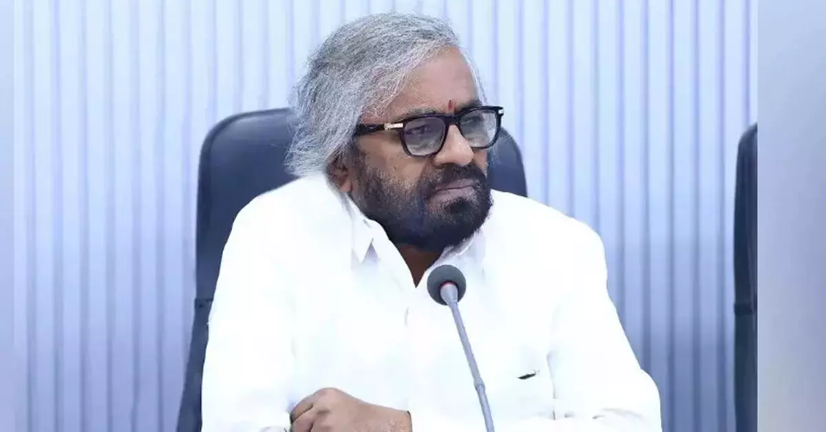 ವಾರಕ್ಕೆ ಎರಡು ದಿನ ಗ್ರಾಮಗಳಿಗೆ ದಿಢೀರ್ ಭೇಟಿ ನೀಡಿ ಸಮಸ್ಯೆ ಬಗೆಹರಿಸಿ: ಜಿಪಂ ಸಿಇಒಗಳಿಗೆ ಸಚಿವ ಈಶ್ವರ್ ಖಂಡ್ರೆ ನಿರ್ದೇಶನ ವಾರಕ್ಕೆ ಎರಡು ದಿನ ಗ್ರಾಮಗಳಿಗೆ ದಿಢೀರ್ ಭೇಟಿ ನೀಡಿ ಸಮಸ್ಯೆ ಬಗೆಹರಿಸಿ: ಜಿಪಂ ಸಿಇಒಗಳಿಗೆ ಸಚಿವ ಈಶ್ವರ್ ಖಂಡ್ರೆ ನಿರ್ದೇಶನ