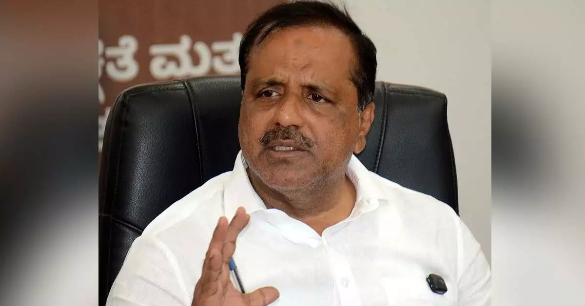 ಆಹಾರ-ಔಷಧ ಕ್ಷೇತ್ರದಲ್ಲಿ ಅಕ್ರಮ ಜಾಲವನ್ನು ನಮ್ಮ ಸರಕಾರ ಸಹಿಸುವುದಿಲ್ಲ: ಸಚಿವ ಯು.ಟಿ.ಖಾದರ್ ಆಹಾರ-ಔಷಧ ಕ್ಷೇತ್ರದಲ್ಲಿ ಅಕ್ರಮ ಜಾಲವನ್ನು ನಮ್ಮ ಸರಕಾರ ಸಹಿಸುವುದಿಲ್ಲ: ಸಚಿವ ಯು.ಟಿ.ಖಾದರ್
