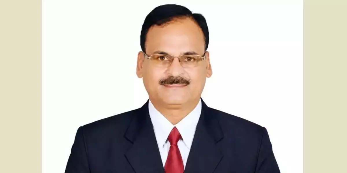 ಪಶುವೈದ್ಯಾಧಿಕಾರಿಗಳ ನೇಮಕಾತಿ ಹಗರಣ | ಶಿವಶಂಕರಪ್ಪ ಎಸ್. ಸಾಹುಕಾರ್ ನಿವಾಸದ ಮೇಲೆ ಸಿಐಡಿ ಅಧಿಕಾರಿಗಳು ದಾಳಿ ಪಶುವೈದ್ಯಾಧಿಕಾರಿಗಳ ನೇಮಕಾತಿ ಹಗರಣ | ಶಿವಶಂಕರಪ್ಪ ಎಸ್. ಸಾಹುಕಾರ್ ನಿವಾಸದ ಮೇಲೆ ಸಿಐಡಿ ಅಧಿಕಾರಿಗಳು ದಾಳಿ