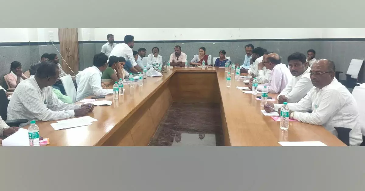 ಕುಕನೂರು ಪಟ್ಟಣ ಪಂಚಾಯತ್ ಸಭೆಯಲ್ಲಿ ಅಮೃತ್ 2.0 ಕಾಮಗಾರಿ ವಿರುದ್ಧ ಆಕ್ರೋಶ ಕುಕನೂರು ಪಟ್ಟಣ ಪಂಚಾಯತ್ ಸಭೆಯಲ್ಲಿ ಅಮೃತ್ 2.0 ಕಾಮಗಾರಿ ವಿರುದ್ಧ ಆಕ್ರೋಶ