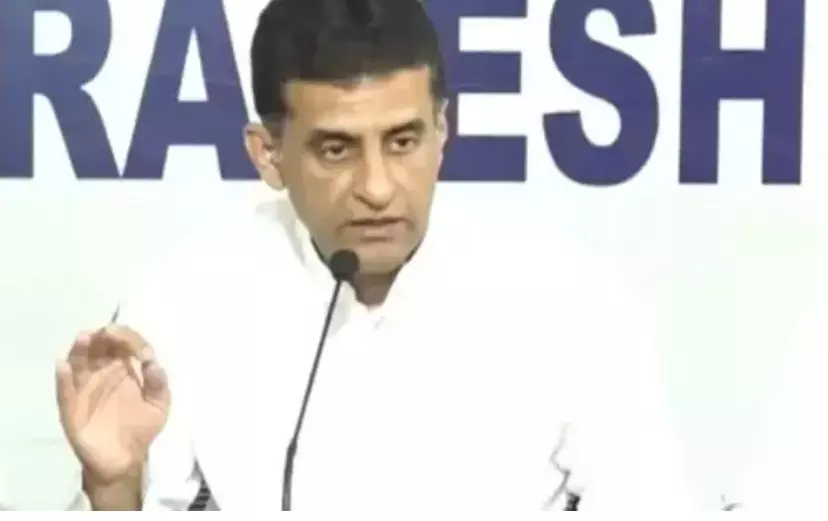 ವಿಪಕ್ಷ ನಾಯಕ ಆರ್.ಅಶೋಕ್ ದ್ವಿಮುಖ ರಾಜಕೀಯ ಬಯಲು : ರಿಝ್ವಾನ್ ಅರ್ಶದ್ ತಿರುಗೇಟು ವಿಪಕ್ಷ ನಾಯಕ ಆರ್.ಅಶೋಕ್ ದ್ವಿಮುಖ ರಾಜಕೀಯ ಬಯಲು : ರಿಝ್ವಾನ್ ಅರ್ಶದ್ ತಿರುಗೇಟು