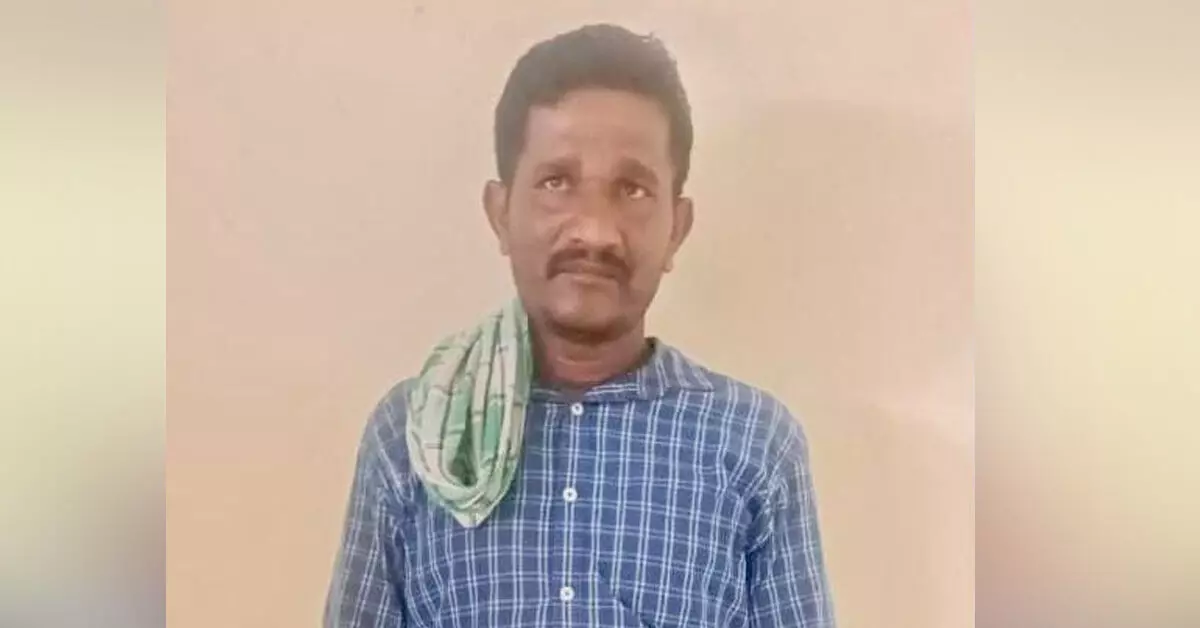 ವಾಡಿ | 13 ವರ್ಷಗಳಿಂದ ತಲೆಮರೆಸಿಕೊಂಡಿದ್ದ ಆರೋಪಿ ಬಂಧನ ವಾಡಿ | 13 ವರ್ಷಗಳಿಂದ ತಲೆಮರೆಸಿಕೊಂಡಿದ್ದ ಆರೋಪಿ ಬಂಧನ