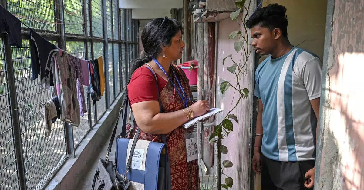 ಜನಗಣತಿ ಮತ್ತು ರಾಷ್ಟ್ರೀಯ ಜನಸಂಖ್ಯಾ ನೋಂದಣಿ ನಡುವೆ ಇರುವ ವ್ಯತ್ಯಾಸವೇನು? ಜನಗಣತಿ ಮತ್ತು ರಾಷ್ಟ್ರೀಯ ಜನಸಂಖ್ಯಾ ನೋಂದಣಿ ನಡುವೆ ಇರುವ ವ್ಯತ್ಯಾಸವೇನು?
