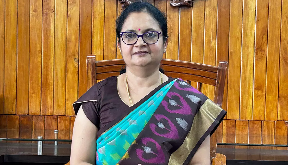 ಸೆ.18: ಮುಖ್ಯಮಂತ್ರಿಗಳಿಂದ ಕಸ್ತೂರಿರಂಗನ್ ವರದಿ ಬಗ್ಗೆ ಸಭೆ; ಜಿಲ್ಲಾಧಿಕಾರಿ ಸ್ವರೂಪ ಟಿ.ಕೆ. ಸೆ.18: ಮುಖ್ಯಮಂತ್ರಿಗಳಿಂದ ಕಸ್ತೂರಿರಂಗನ್ ವರದಿ ಬಗ್ಗೆ ಸಭೆ; ಜಿಲ್ಲಾಧಿಕಾರಿ ಸ್ವರೂಪ ಟಿ.ಕೆ.