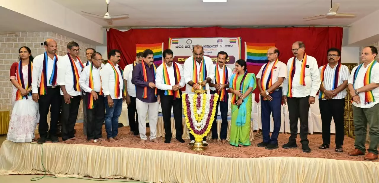 ಸಹಕಾರಿ ಸಂಸ್ಥೆಗಳಲ್ಲಿ ಕಾಲಕ್ಕೆ ತಕ್ಕಂತೆ ಬದಲಾವಣೆ ಅಗತ್ಯ: ಜಯಕರ ಶೆಟ್ಟಿ ಇಂದ್ರಾಳಿ ಸಹಕಾರಿ ಸಂಸ್ಥೆಗಳಲ್ಲಿ ಕಾಲಕ್ಕೆ ತಕ್ಕಂತೆ ಬದಲಾವಣೆ ಅಗತ್ಯ: ಜಯಕರ ಶೆಟ್ಟಿ ಇಂದ್ರಾಳಿ
