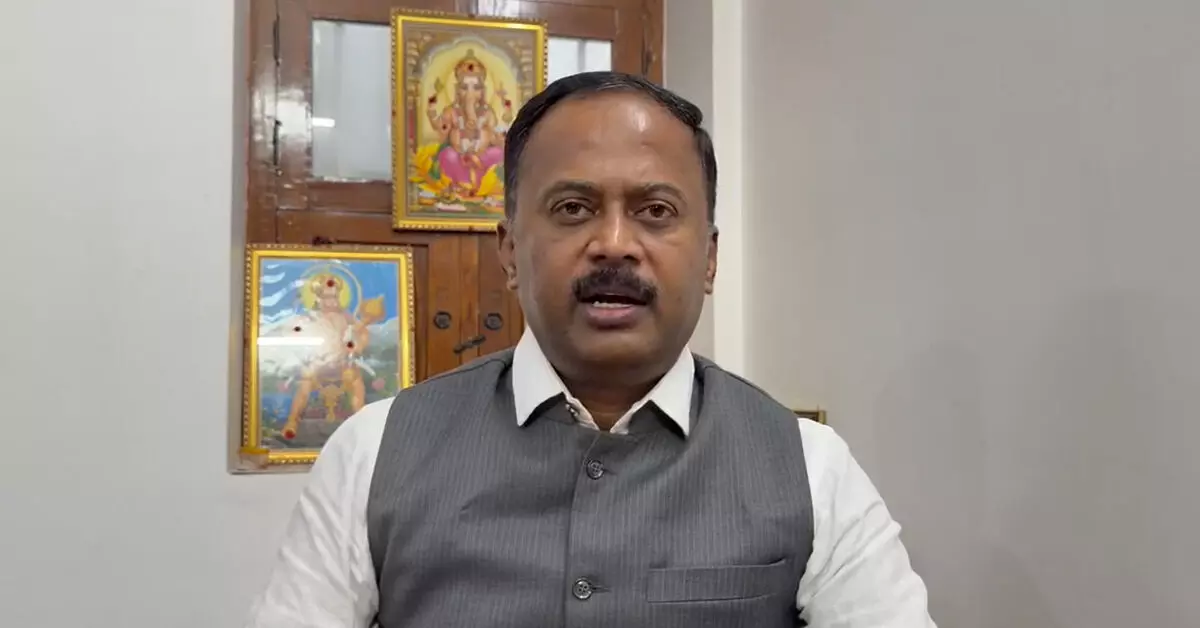 ಮೈಸೂರು ದಸರಾ ಉದ್ಘಾಟನೆಗೆ ಸುಪ್ರೀಂಕೋರ್ಟ್ ನ್ಯಾಯಮೂರ್ತಿ ಬಿ.ವಿ.ನಾಗರತ್ನಗೆ ಅವಕಾಶ ನೀಡಿ: ಸಿಎಂಗೆ ದಿನೇಶ್ ಗೂಳಿಗೌಡ ಮನವಿ ಮೈಸೂರು ದಸರಾ ಉದ್ಘಾಟನೆಗೆ ಸುಪ್ರೀಂಕೋರ್ಟ್ ನ್ಯಾಯಮೂರ್ತಿ ಬಿ.ವಿ.ನಾಗರತ್ನಗೆ ಅವಕಾಶ ನೀಡಿ: ಸಿಎಂಗೆ ದಿನೇಶ್ ಗೂಳಿಗೌಡ ಮನವಿ