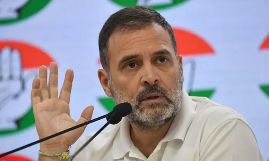 ʼಮತ ಕಳ್ಳತನ, ಸರಕಾರ ಕಳ್ಳತನ, ಇದೀಗ ಪಕ್ಷವನ್ನೇ ಕಳ್ಳತನ’: TMC ಹೆಸರು, ಚಿಹ್ನೆ ಬಳಕೆ ನಿರ್ಬಂಧಕ್ಕೆ ರಾಹುಲ್ ಗಾಂಧಿ ಪ್ರತಿಕ್ರಿಯೆ
