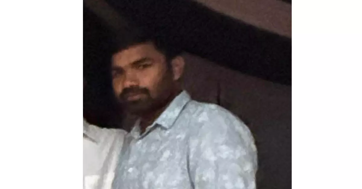 ಯಲಹಂಕ: ಪಟಾಕಿ ತರಲು ಕರೆದೊಯ್ದು ಬಾಲಕನ ಕೊಲೆ; ಆರೋಪಿ ಬಂಧನ ಯಲಹಂಕ: ಪಟಾಕಿ ತರಲು ಕರೆದೊಯ್ದು ಬಾಲಕನ ಕೊಲೆ; ಆರೋಪಿ ಬಂಧನ