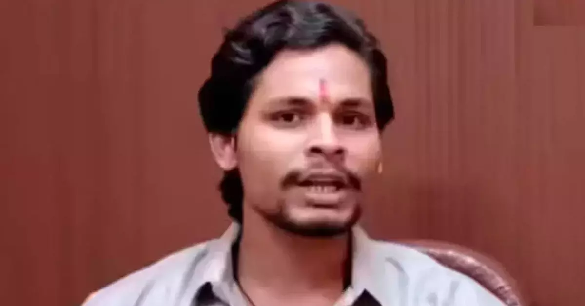 ಜಂತರ್ ಮಂತರ್ ಹಲ್ಲೆ ಪ್ರಕರಣ: ಸ್ವಯಂಘೋಷಿತ ಗೋರಕ್ಷಕ ಸ್ವತಂತ್ರ ಭಾರದ್ವಾಜ್ ತಿಹಾರ್ ಜೈಲಿನಿಂದ ಬಿಡುಗಡೆ ಜಂತರ್ ಮಂತರ್ ಹಲ್ಲೆ ಪ್ರಕರಣ: ಸ್ವಯಂಘೋಷಿತ ಗೋರಕ್ಷಕ ಸ್ವತಂತ್ರ ಭಾರದ್ವಾಜ್ ತಿಹಾರ್ ಜೈಲಿನಿಂದ ಬಿಡುಗಡೆ