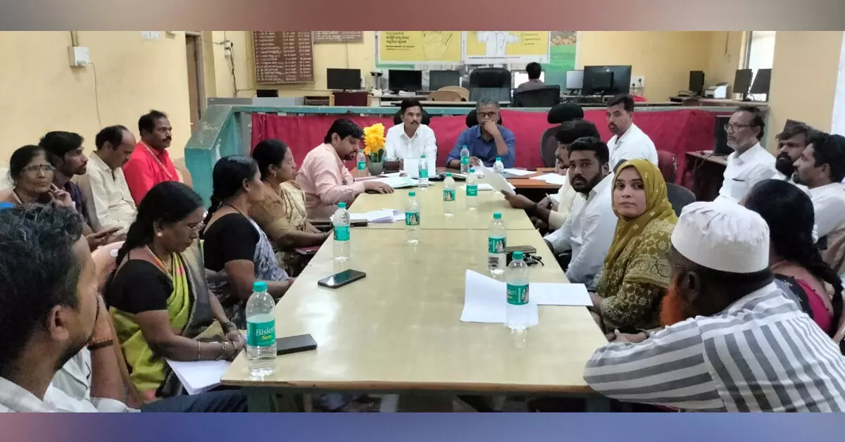 Afzalpur | ಗೃಹಲಕ್ಷ್ಮಿ ಯೋಜನೆ ಫಲಾನುಭವಿಗಳ ಮರು ಪರಿಶೀಲನೆ ಆರಂಭ : ಪ್ರಕಾಶ್ ಜಮಾದಾರ Afzalpur | ಗೃಹಲಕ್ಷ್ಮಿ ಯೋಜನೆ ಫಲಾನುಭವಿಗಳ ಮರು ಪರಿಶೀಲನೆ ಆರಂಭ : ಪ್ರಕಾಶ್ ಜಮಾದಾರ
