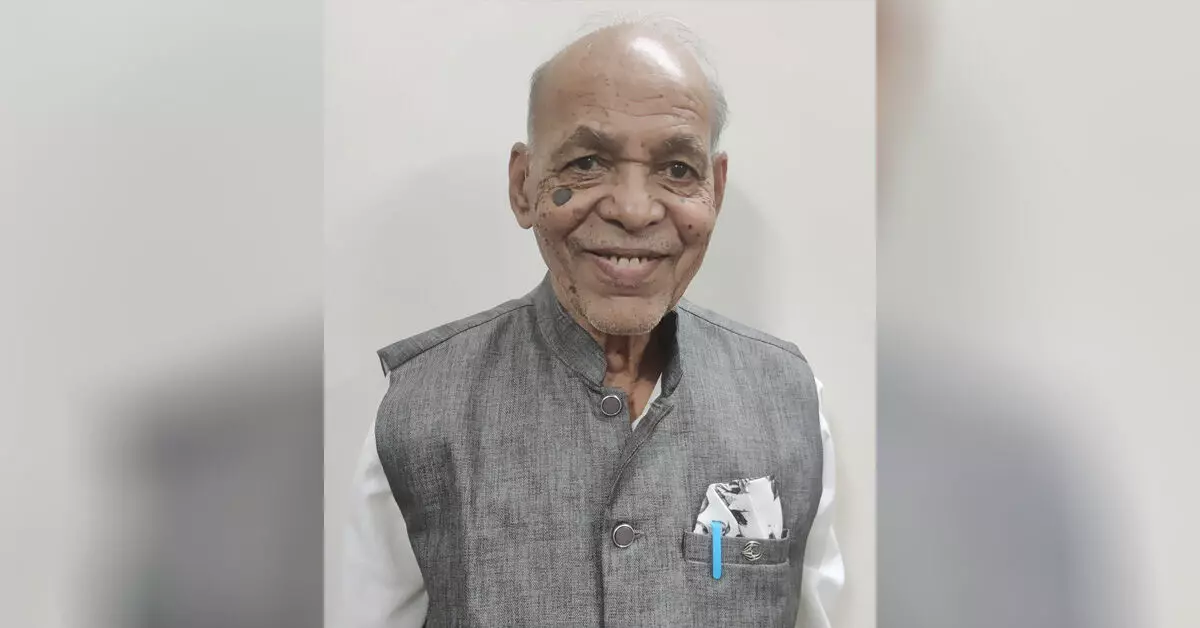 ರಾಯಚೂರು ಜಿಲ್ಲಾ 12ನೇ ಕನ್ನಡ ಸಾಹಿತ್ಯ ಸಮ್ಮೇಳನದ ಸರ್ವಾಧ್ಯಕ್ಷರಾಗಿ ಹಿರಿಯ ಸಾಹಿತಿ ರಾಮಣ್ಣ ಹವಳೆ ಆಯ್ಕೆ ರಾಯಚೂರು ಜಿಲ್ಲಾ 12ನೇ ಕನ್ನಡ ಸಾಹಿತ್ಯ ಸಮ್ಮೇಳನದ ಸರ್ವಾಧ್ಯಕ್ಷರಾಗಿ ಹಿರಿಯ ಸಾಹಿತಿ ರಾಮಣ್ಣ ಹವಳೆ ಆಯ್ಕೆ