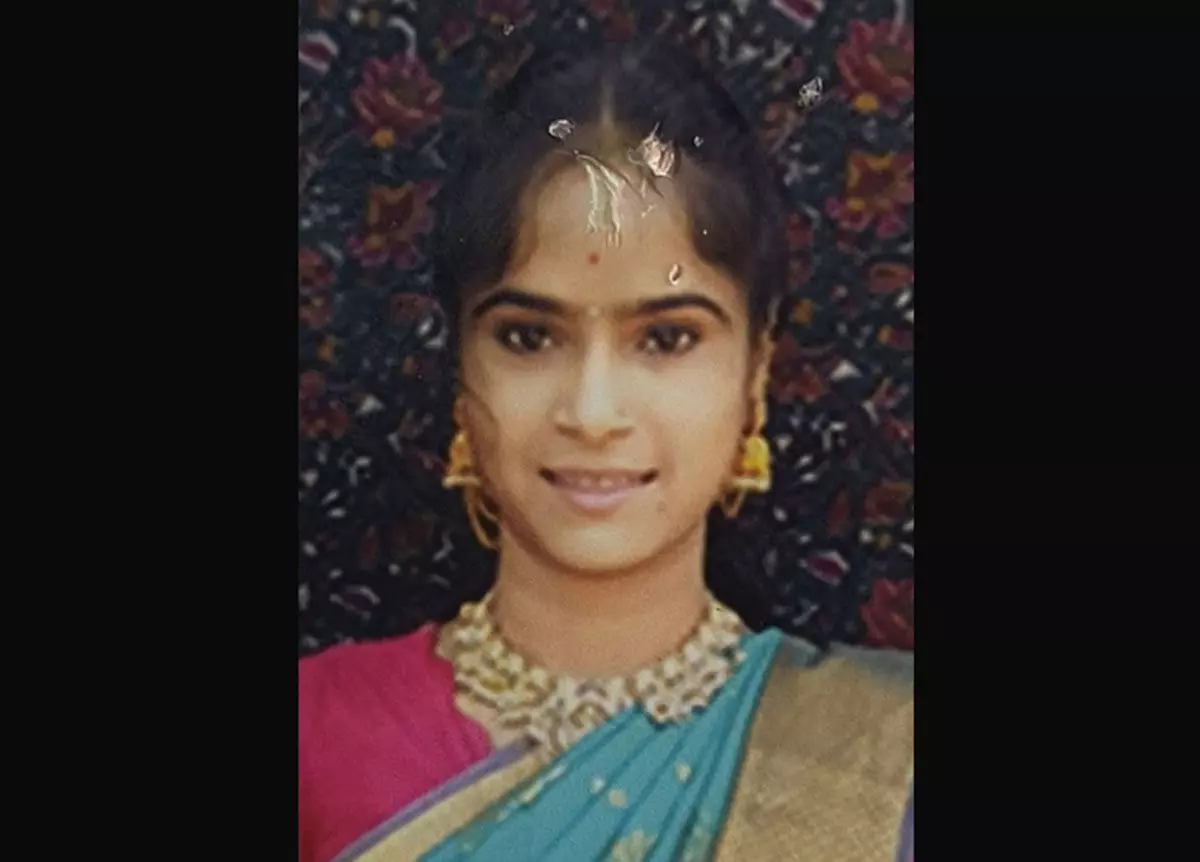 ಯುವತಿ ನಾಪತ್ತೆ ಯುವತಿ ನಾಪತ್ತೆ