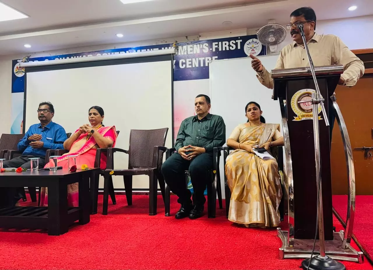 ಕನ್ನಡ ಭಾಷಿಕ ಗುರುತು ನಮ್ಮ ಹೆಮ್ಮೆ: ಪ್ರೊ.ಬಿ.ಶಿವರಾಮ ಶೆಟ್ಟಿ ಕನ್ನಡ ಭಾಷಿಕ ಗುರುತು ನಮ್ಮ ಹೆಮ್ಮೆ: ಪ್ರೊ.ಬಿ.ಶಿವರಾಮ ಶೆಟ್ಟಿ