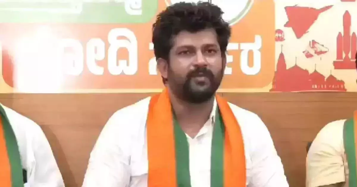 ದಲಿತ ವಿರೋಧಿ ಹೇಳಿಕೆ ಆರೋಪ; ಇಂದು ಹೈಕೋರ್ಟ್ ನಲ್ಲಿ ಪ್ರತಾಪ್ ಸಿಂಹ ಅರ್ಜಿ ವಿಚಾರಣೆ ದಲಿತ ವಿರೋಧಿ ಹೇಳಿಕೆ ಆರೋಪ; ಇಂದು ಹೈಕೋರ್ಟ್ ನಲ್ಲಿ ಪ್ರತಾಪ್ ಸಿಂಹ ಅರ್ಜಿ ವಿಚಾರಣೆ