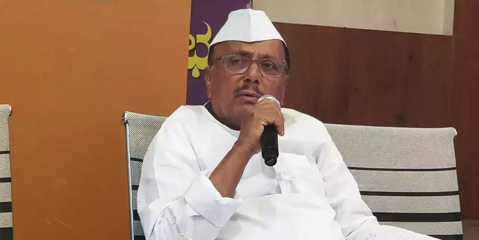 ರಾಜ್ಯ ಸರಕಾರದ ವಿರುದ್ಧ ರಾಹುಲ್ ಗಾಂಧಿಗೆ ಬಿ.ಆರ್.ಪಾಟೀಲ್ ದೂರು ರಾಜ್ಯ ಸರಕಾರದ ವಿರುದ್ಧ ರಾಹುಲ್ ಗಾಂಧಿಗೆ ಬಿ.ಆರ್.ಪಾಟೀಲ್ ದೂರು