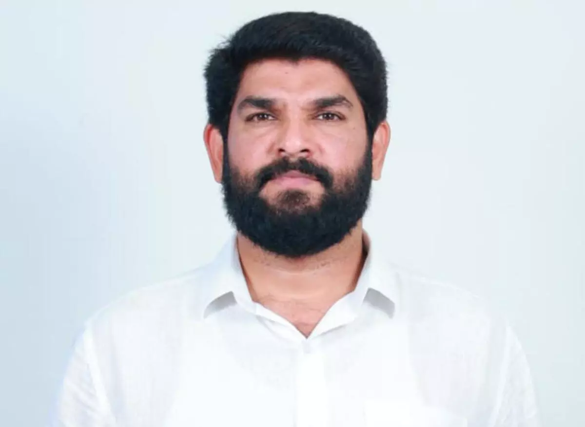 ಉಡುಪಿ ಹೋಟೆಲ್ನಲ್ಲಿ ನಡೆದ ಕೊಲೆ ಸಂಚಿನ ಜಾಲ ಬಯಲಿಗೆಳೆಯಲು ಆಗ್ರಹ ಉಡುಪಿ ಹೋಟೆಲ್ನಲ್ಲಿ ನಡೆದ ಕೊಲೆ ಸಂಚಿನ ಜಾಲ ಬಯಲಿಗೆಳೆಯಲು ಆಗ್ರಹ