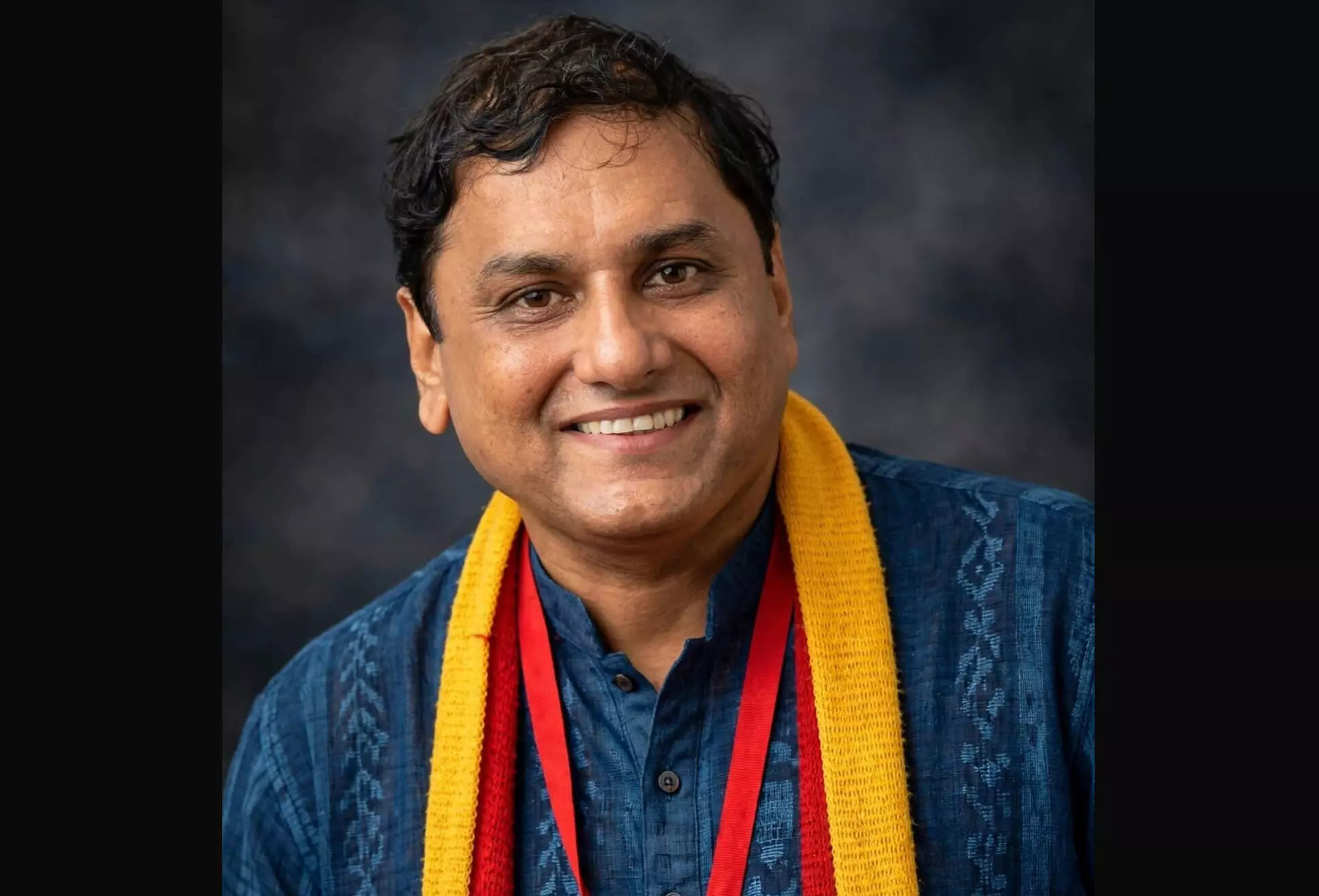 ಸಂಗೊಳ್ಳಿ ರಾಯಣ್ಣ ಪುರಸ್ಕಾರಕ್ಕೆ ರವಿರಾಜ್ ಎಚ್.ಪಿ. ಆಯ್ಕೆ ಸಂಗೊಳ್ಳಿ ರಾಯಣ್ಣ ಪುರಸ್ಕಾರಕ್ಕೆ ರವಿರಾಜ್ ಎಚ್.ಪಿ. ಆಯ್ಕೆ