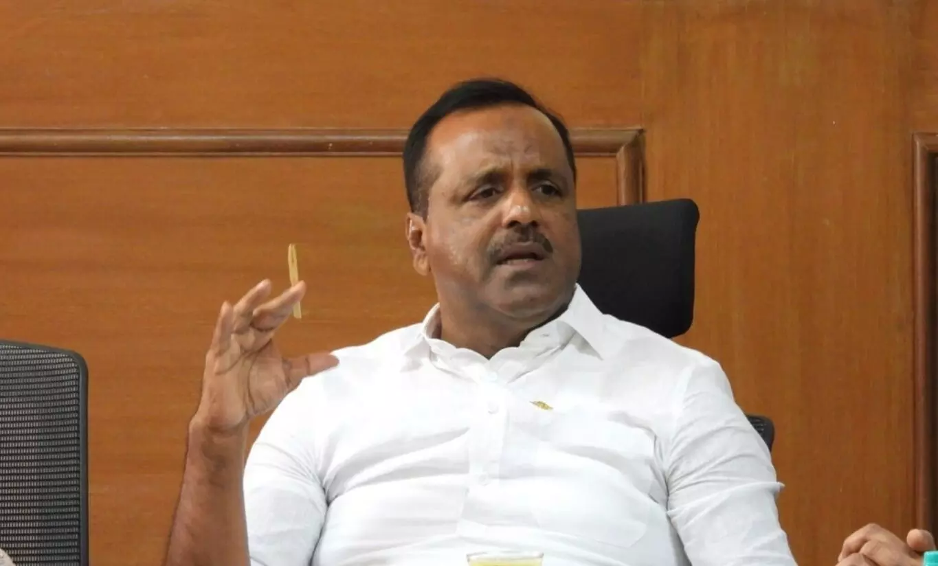ವಿಧಾನಸೌಧದ ಮೆಟ್ಟಿಲುಗಳ ಮೇಲೆ ‘ಉರ್ದು ಹಬ್ಬ’ ಆಯೋಜಿಸಲಾಗುವುದು: ಸಚಿವ ಯು.ಟಿ. ಖಾದರ್ ವಿಧಾನಸೌಧದ ಮೆಟ್ಟಿಲುಗಳ ಮೇಲೆ ‘ಉರ್ದು ಹಬ್ಬ’ ಆಯೋಜಿಸಲಾಗುವುದು: ಸಚಿವ ಯು.ಟಿ. ಖಾದರ್