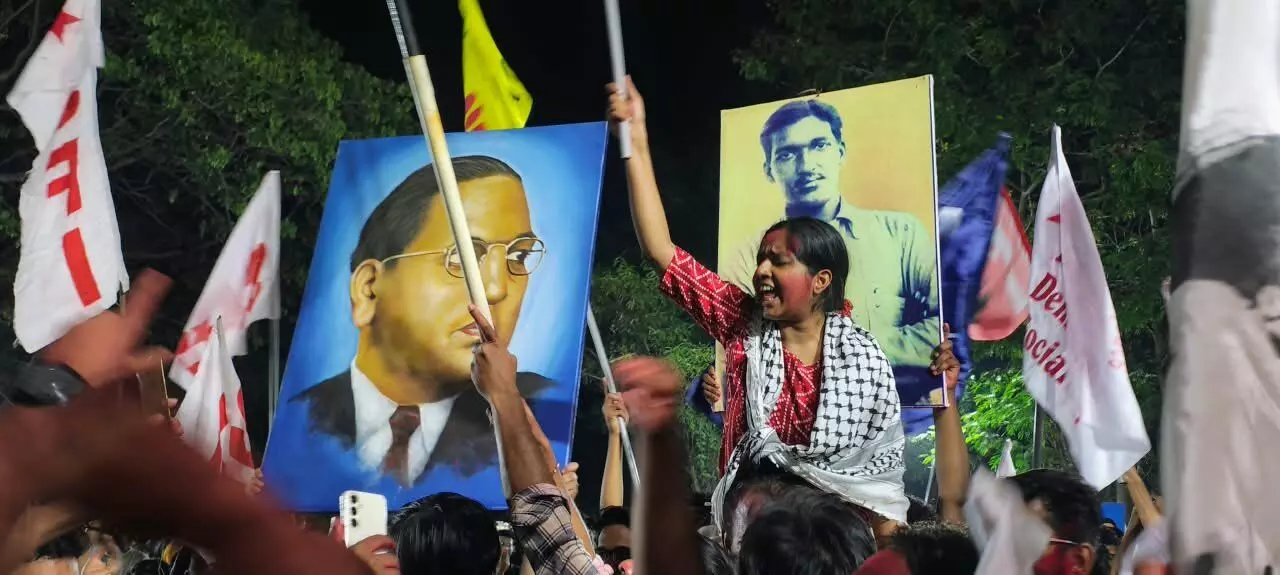 ಹೈದರಾಬಾದ್ ವಿವಿ ವಿದ್ಯಾರ್ಥಿ ಸಂಘದ ಚುನಾವಣೆ | ABVPಗೆ ಸೋಲು; ಅಧ್ಯಕ್ಷೆಯಾಗಿ SFIನ ದಿಲ್ಶಾದಾ ರೈಹಾನ್ ಆಯ್ಕೆ ಹೈದರಾಬಾದ್ ವಿವಿ ವಿದ್ಯಾರ್ಥಿ ಸಂಘದ ಚುನಾವಣೆ | ABVPಗೆ ಸೋಲು; ಅಧ್ಯಕ್ಷೆಯಾಗಿ SFIನ ದಿಲ್ಶಾದಾ ರೈಹಾನ್ ಆಯ್ಕೆ