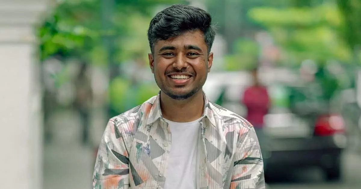 ಕೃಷಿ ಹೊಂಡದಲ್ಲಿ ಸೋಡಿಯಂ ಬಳಸಿ ವಿಜ್ಞಾನ ಪ್ರಯೋಗ; ʼಡ್ರೋನ್ ಪ್ರತಾಪ್ʼ ವಿರುದ್ಧದ ಪ್ರಕರಣ ರದ್ದುಪಡಿಸಿದ ಹೈಕೋರ್ಟ್ ಕೃಷಿ ಹೊಂಡದಲ್ಲಿ ಸೋಡಿಯಂ ಬಳಸಿ ವಿಜ್ಞಾನ ಪ್ರಯೋಗ; ʼಡ್ರೋನ್ ಪ್ರತಾಪ್ʼ ವಿರುದ್ಧದ ಪ್ರಕರಣ ರದ್ದುಪಡಿಸಿದ ಹೈಕೋರ್ಟ್