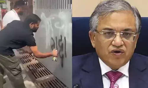 Uttar Pradesh | CEC ಜ್ಞಾನೇಶ್ ಕುಮಾರ್ ನಿವಾಸ ವಿರೂಪಗೊಳಿಸಿದ ಪ್ರಕರಣ : ಕಾಂಗ್ರೆಸ್ ಕಾರ್ಯಕರ್ತರ ವಿರುದ್ಧ ಕೊಲೆಯತ್ನ ಪ್ರಕರಣ ದಾಖಲು; 6 ಮಂದಿ ಬಂಧನ