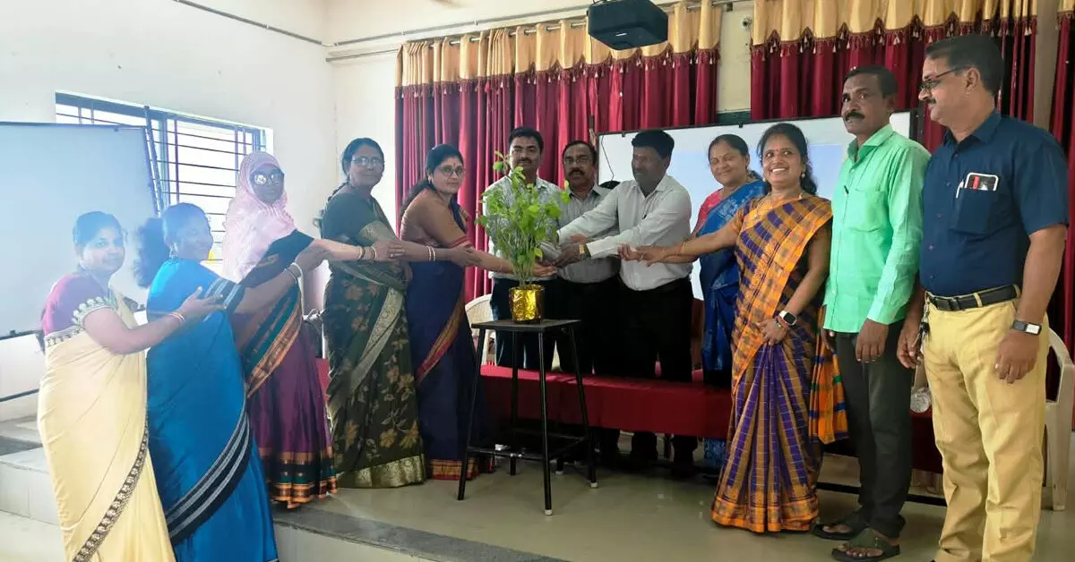 Kalaburagi | ಕಲ್ಯಾಣ ಕರ್ನಾಟಕದ ಅಭಿವೃದ್ಧಿಗೆ 371(ಜೆ) ವರದಾನ: ಪ್ರೊ.ಮಲ್ಲಿಕಾರ್ಜುನ ಶೆಟ್ಟಿ Kalaburagi | ಕಲ್ಯಾಣ ಕರ್ನಾಟಕದ ಅಭಿವೃದ್ಧಿಗೆ 371(ಜೆ) ವರದಾನ: ಪ್ರೊ.ಮಲ್ಲಿಕಾರ್ಜುನ ಶೆಟ್ಟಿ