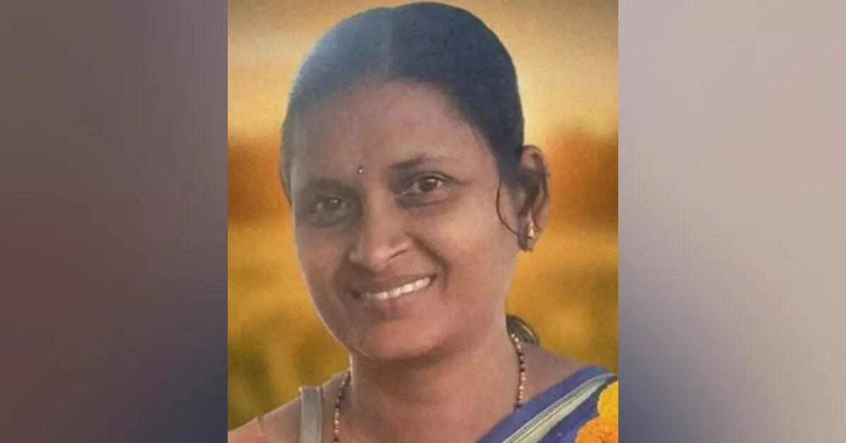 Kasaragod | ಸೀಮೆಎಣ್ಣೆ ಸುರಿದು ಆತ್ಮಹತ್ಯೆಗೆ ಯತ್ನಿಸಿದ್ದ ಮಹಿಳೆ ಚಿಕಿತ್ಸೆ ಫಲಕಾರಿಯಾಗದೆ ಮೃತ್ಯು Kasaragod | ಸೀಮೆಎಣ್ಣೆ ಸುರಿದು ಆತ್ಮಹತ್ಯೆಗೆ ಯತ್ನಿಸಿದ್ದ ಮಹಿಳೆ ಚಿಕಿತ್ಸೆ ಫಲಕಾರಿಯಾಗದೆ ಮೃತ್ಯು