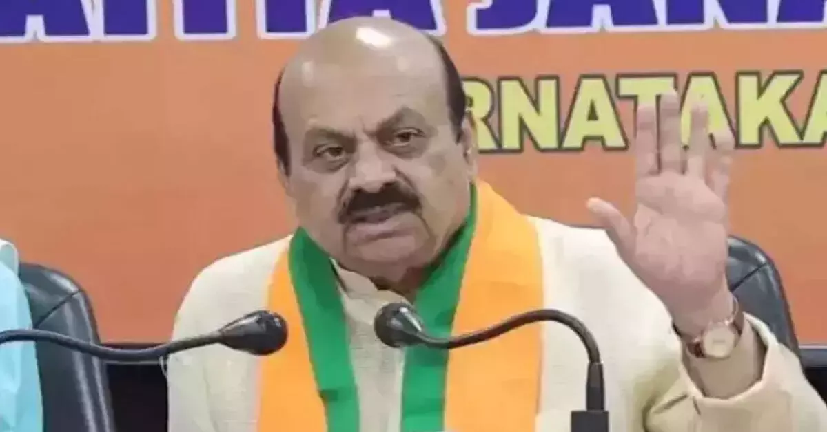 ಚುನಾವಣಾ ಆಯೋಗದ ಮುಂದೆ ಸಿಎಂ ಧರಣಿ, ನಕಲಿ ಮತದಾರರ ರಕ್ಷಣೆಗೆ ಕುತಂತ್ರ : ಬಸವರಾಜ ಬೊಮ್ಮಾಯಿ ಚುನಾವಣಾ ಆಯೋಗದ ಮುಂದೆ ಸಿಎಂ ಧರಣಿ, ನಕಲಿ ಮತದಾರರ ರಕ್ಷಣೆಗೆ ಕುತಂತ್ರ : ಬಸವರಾಜ ಬೊಮ್ಮಾಯಿ